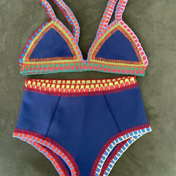 Kiini Bikini